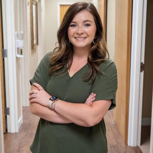 Meet your Posher, Abigail